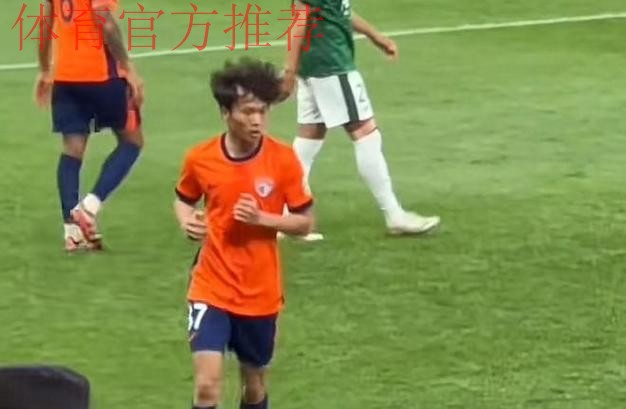 记者：青岛海牛球员韦所为已经跟随重庆铜梁龙训练